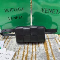 BOTTEGA VENETA WAIST BAG black