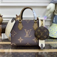 Louis Vuitton OnTheGo PM Autres Toiles Monogram M46373