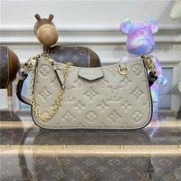 Louis Vuitton Easy Pouch On Strap M81862 Turtledove