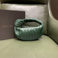 BOTTEGA VENETA HANDBAG GREEN