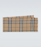 BurberryWool scarf