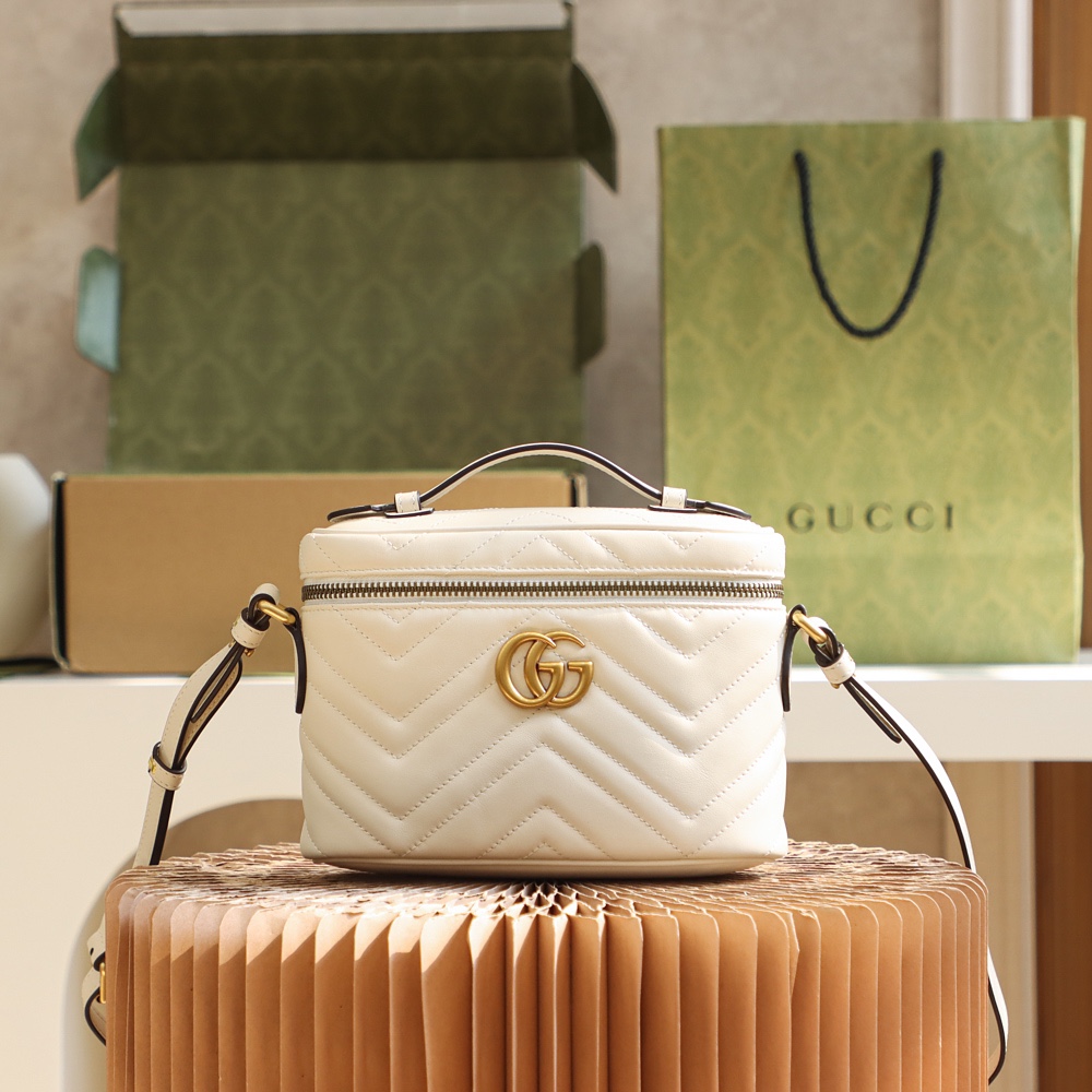 GG MARMONT MINI TOP HANDLE BAG GG MARMONT MINI TOP HANDLE BAG