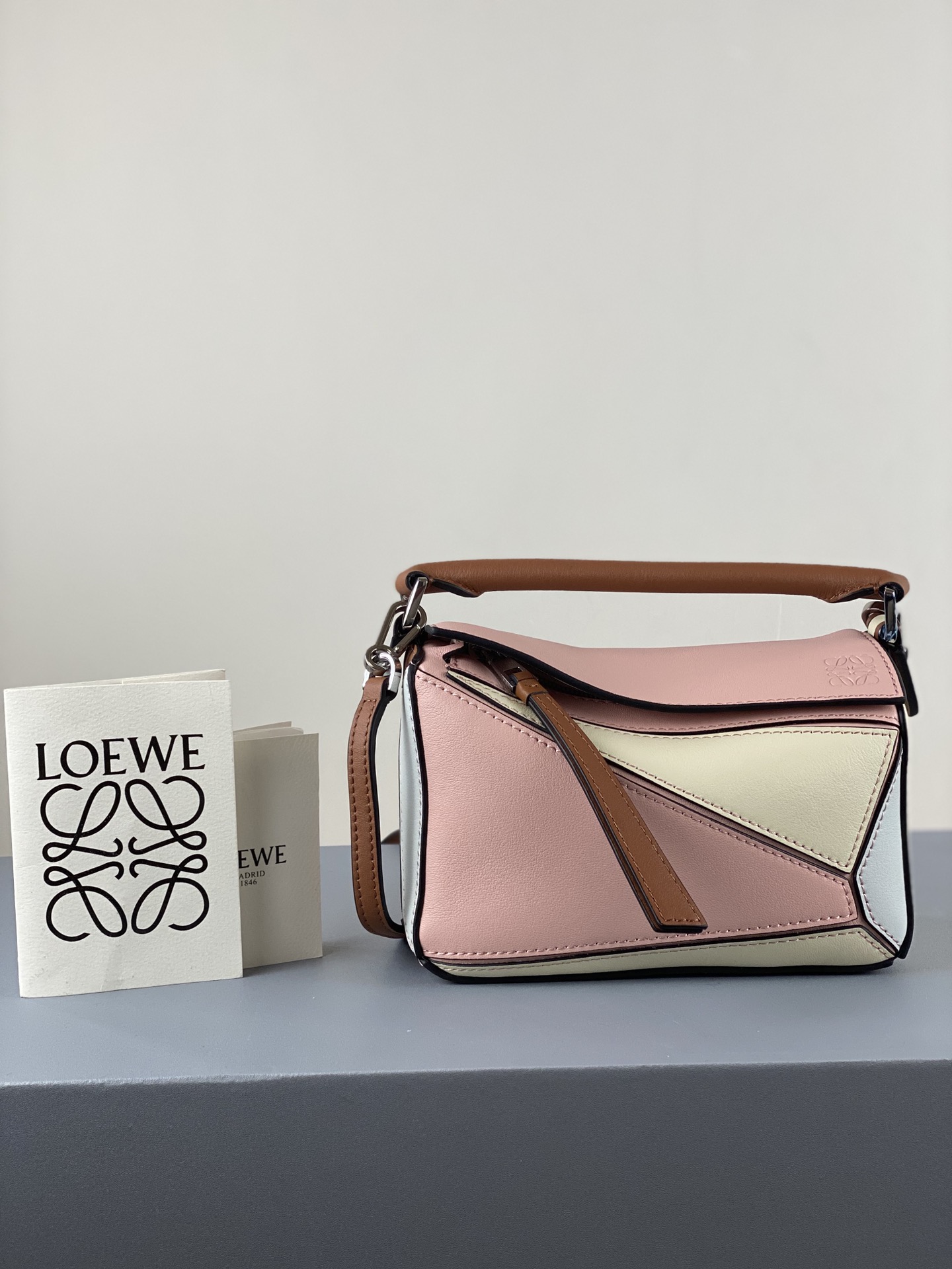 LOEWE HANDBAG pink and white Patchwork