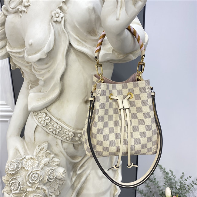 Louis Vuitton NeoNoe BB Louis Vuitton NeoNoe BB