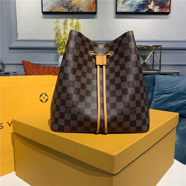 Louis Vuitton Neonoe MM Safran Bag