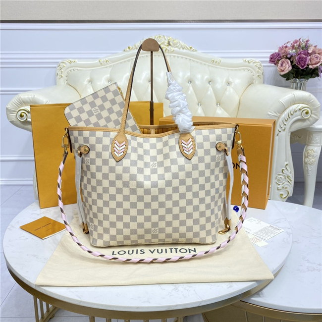 Louis Vuitton Neverfull MM Damier Azur Rose