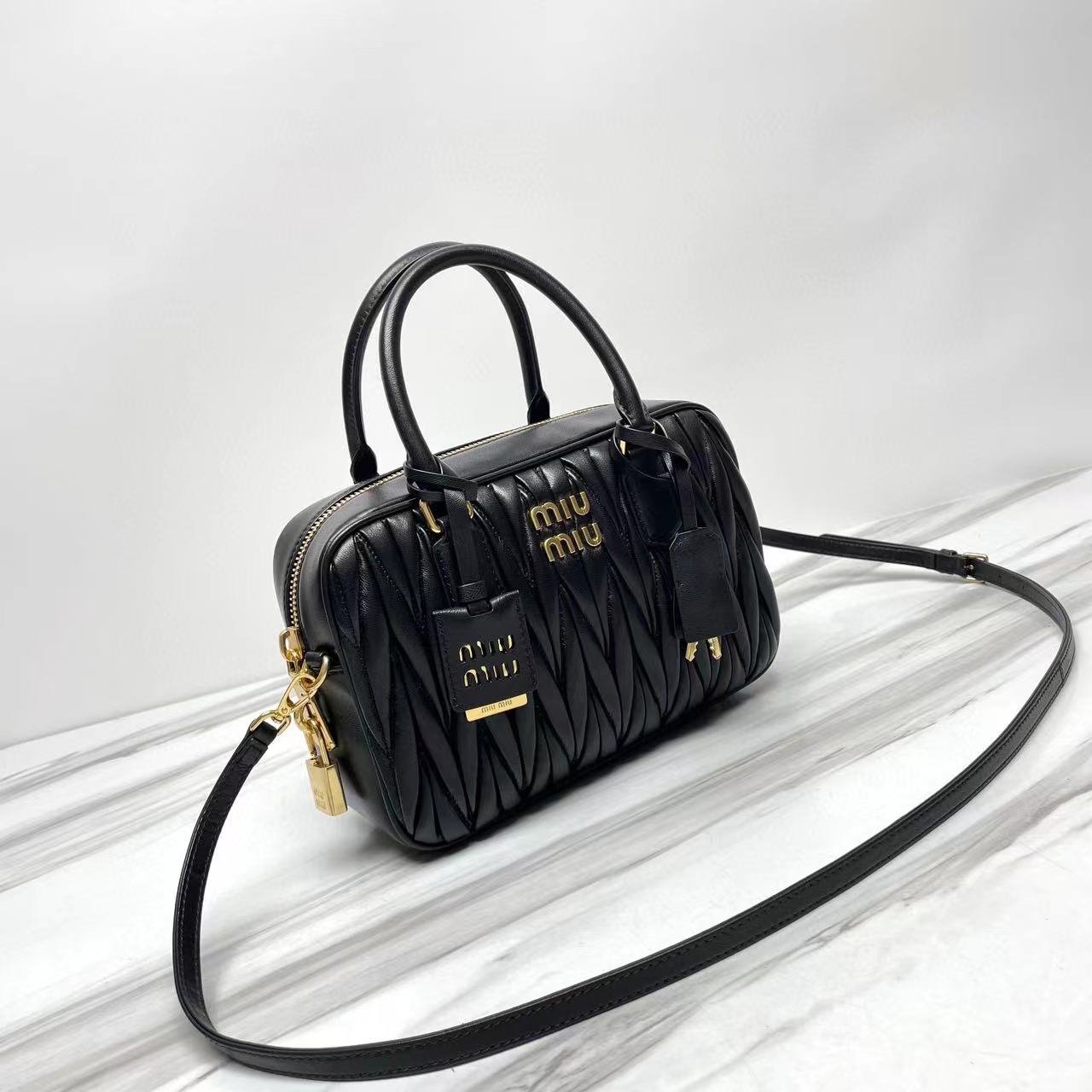 MIU MIU HANDBAG Black