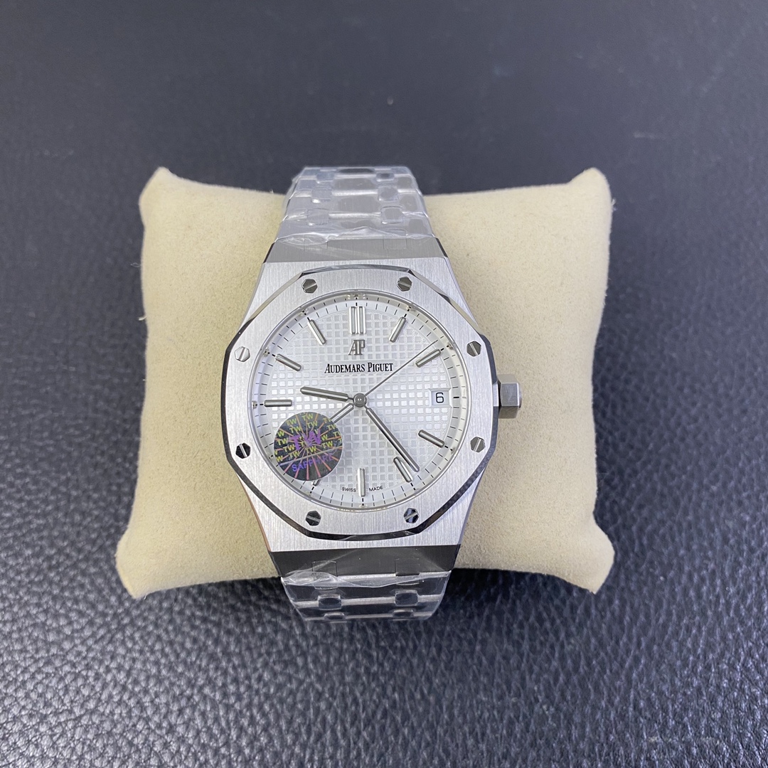 Audemars Piguet Royal Oak 15500ST