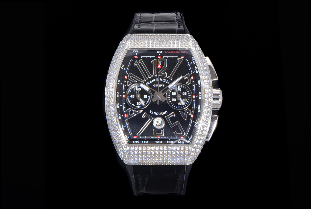 The Franck Muller MEN’S COLLECTION series V 45 SC DT YACHTING watch