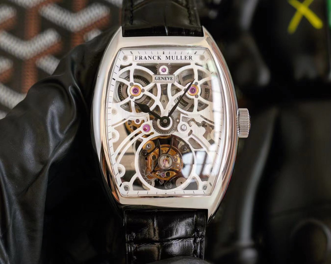 Franck Muller 55.3 * 39CINTR É E CURVEX series hollow tourbillon watch