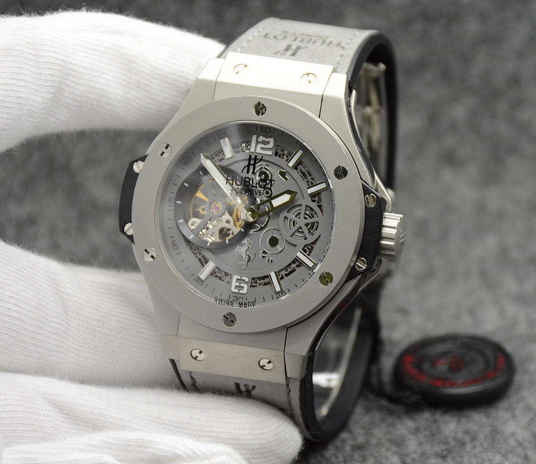 HUBLOT UBO Men’s Mechanical Wristwatch HUBLOT UBO Men’s Mechanical Wristwatch