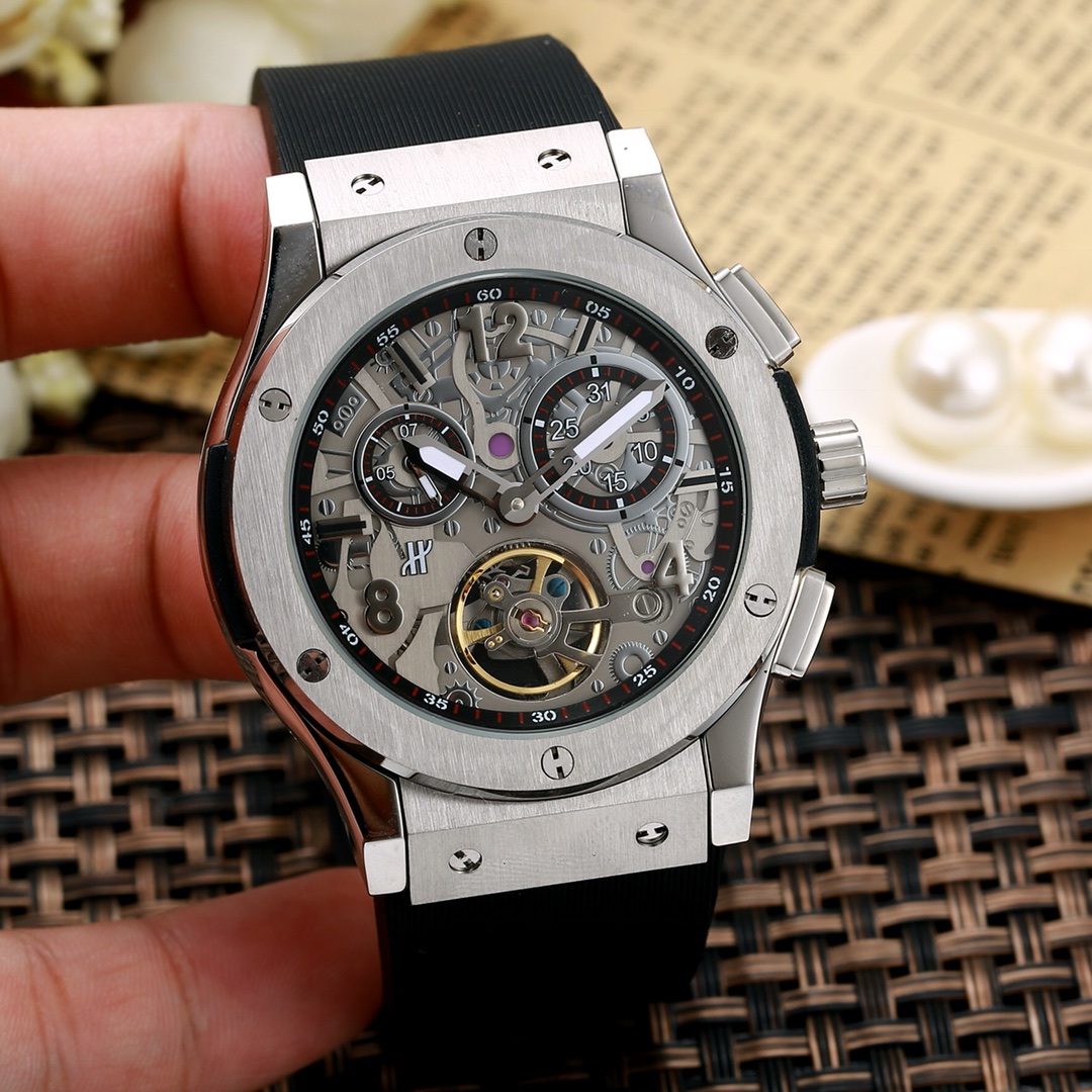 Hublot Men’s Mechanical Wristwatch Hublot Men’s Mechanical Wristwatch