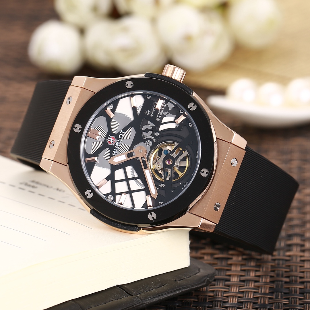 Hublot Men’s Mechanical Wristwatch