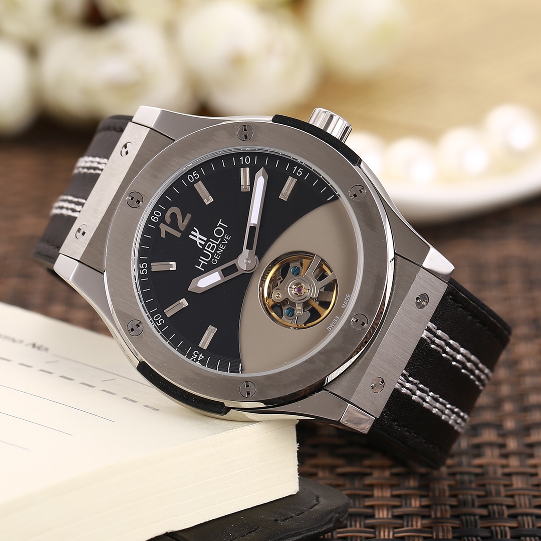 Hublot Men’s Mechanical Wristwatch