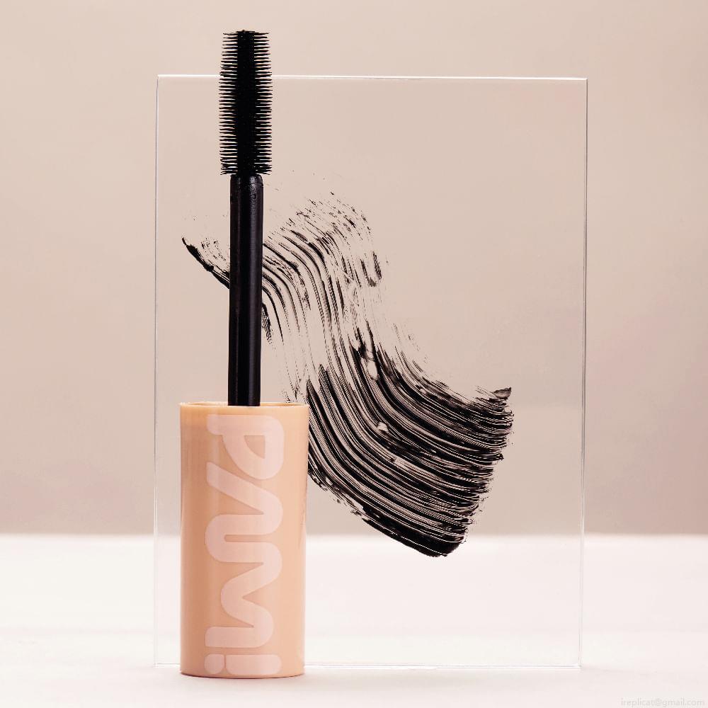 Máscara para Cílios Volume Pam By Pamella Max Turbo Preta 6 g Máscara para Cílios Volume Pam By Pamella Max Turbo Preta 6 g