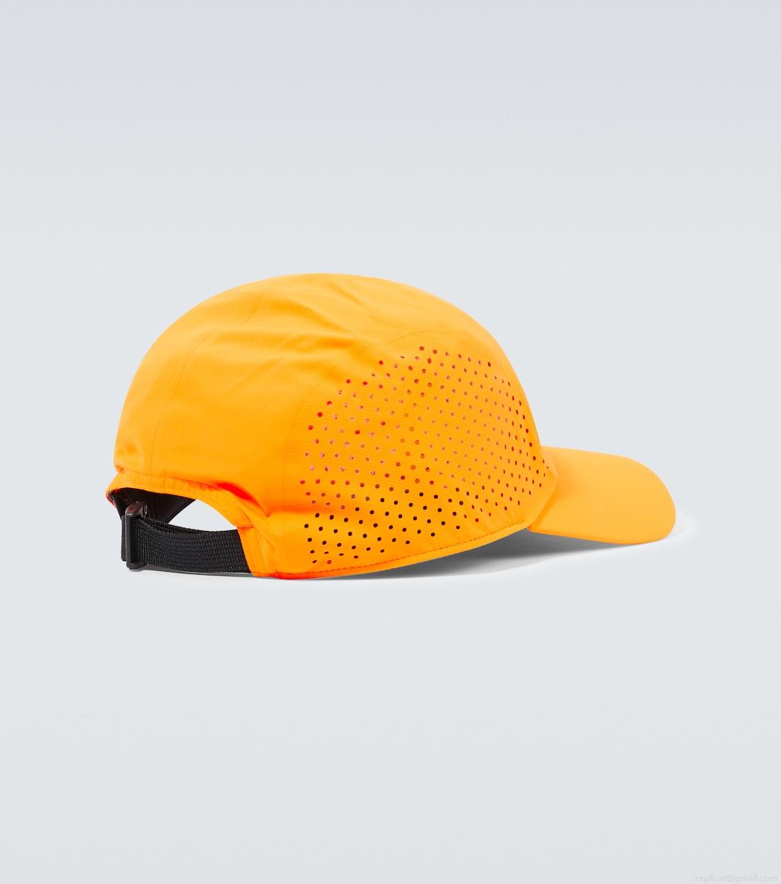 Loewex On logo baseball cap