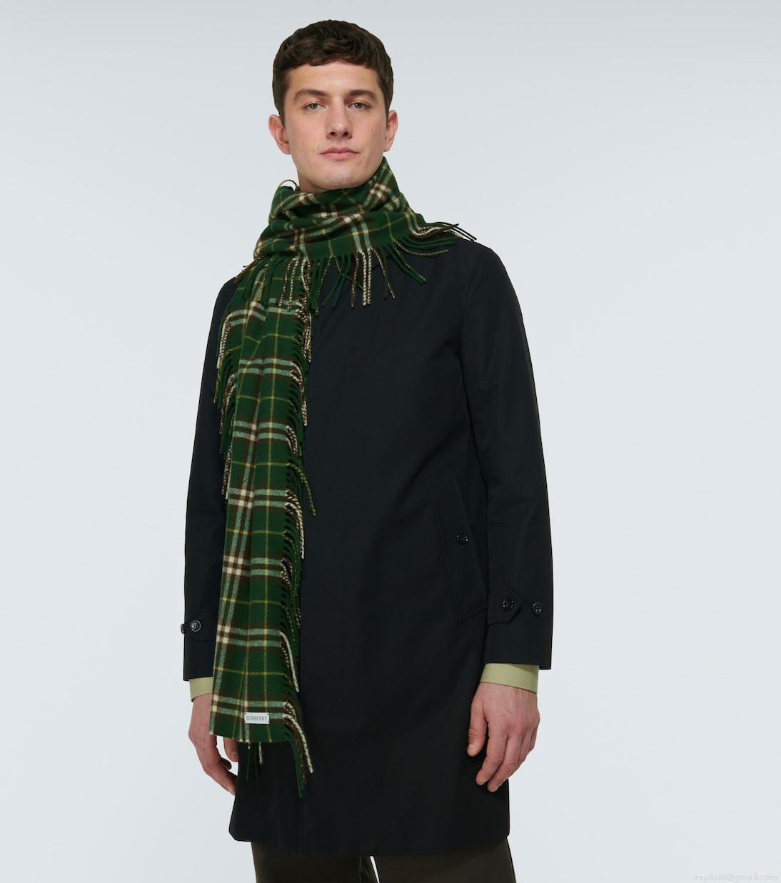 BurberryBurberry Check fringed cashmere scarf