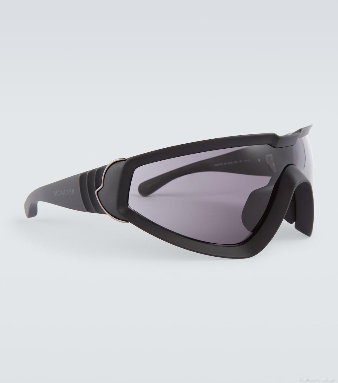 Moncler GrenobleRectangular sunglasses