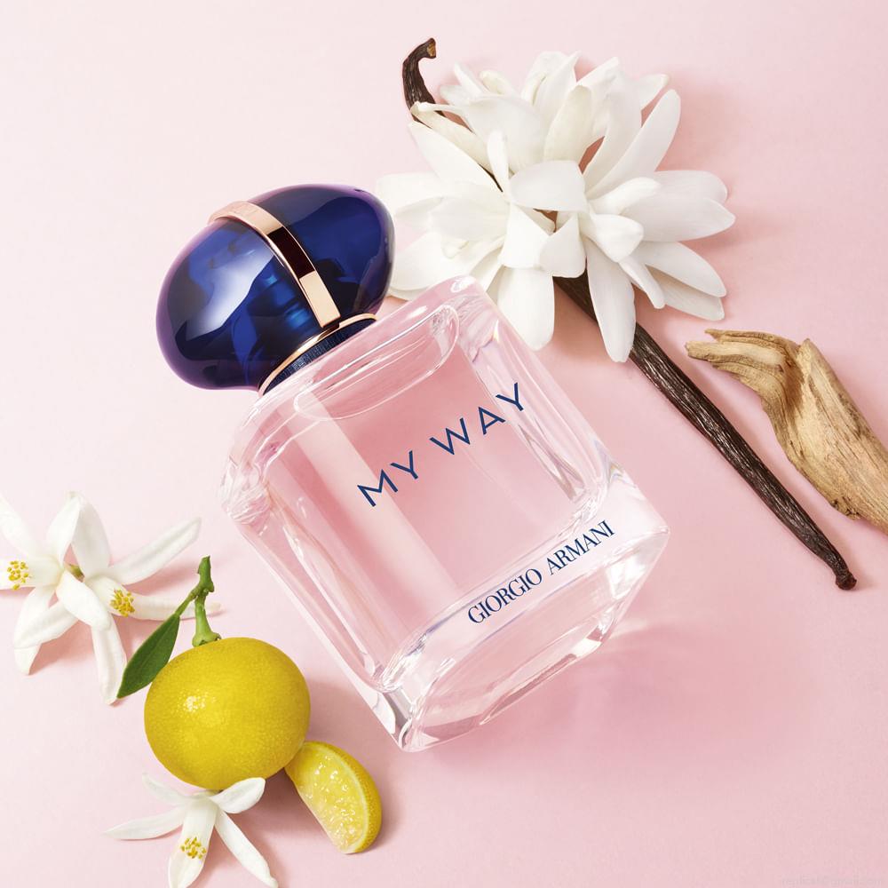 Kit Perfume Giorgio Armani My Way Eau de Parfum Feminino 90 ml + Miniatura 15 ml + Loção 50 ml