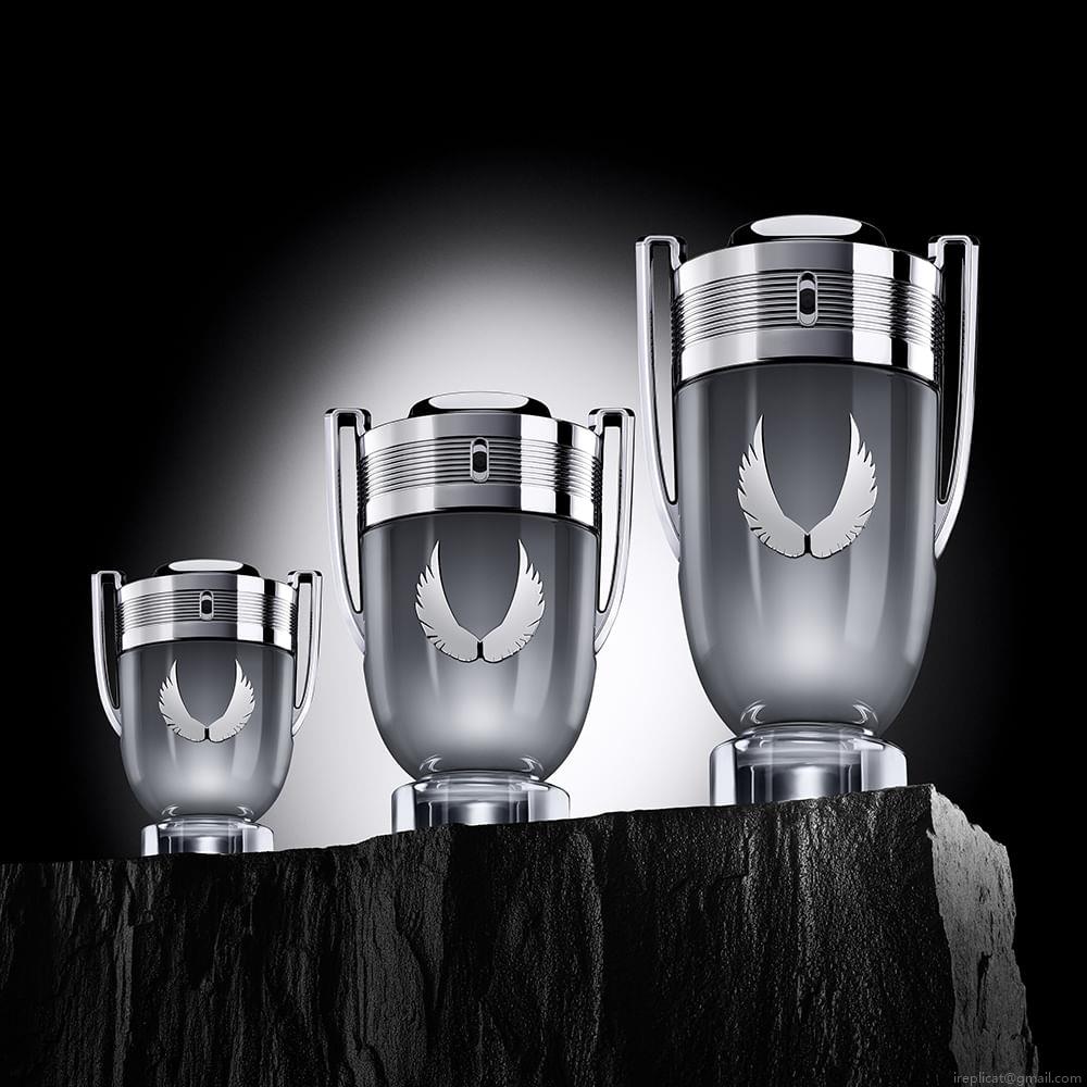 Perfume Paco Rabanne Invictus Platinum Masculino Eau de Parfum 50 ml Perfume Paco Rabanne Invictus Platinum Masculino Eau de Parfum 50 ml