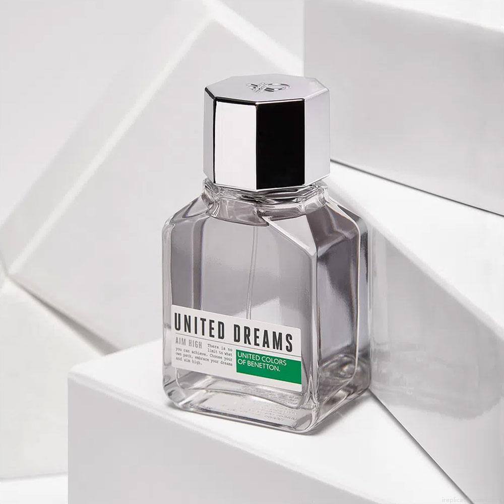 Perfume Benetton United Dreams Aim High Masculino Eau de Toilette 60 ml Perfume Benetton United Dreams Aim High Masculino Eau de Toilette 60 ml