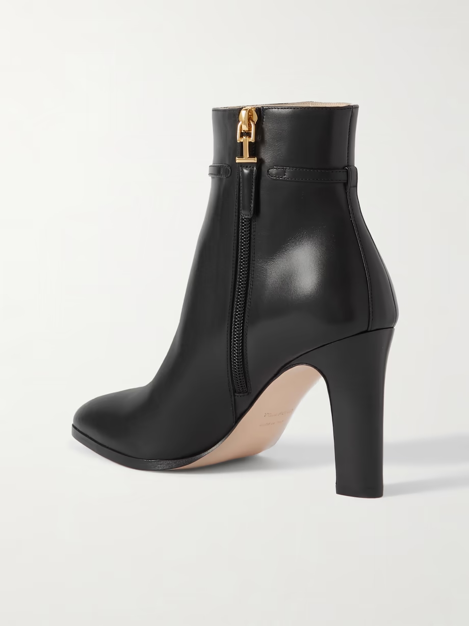 Embellished patent-leather boots Embellished patent-leather boots