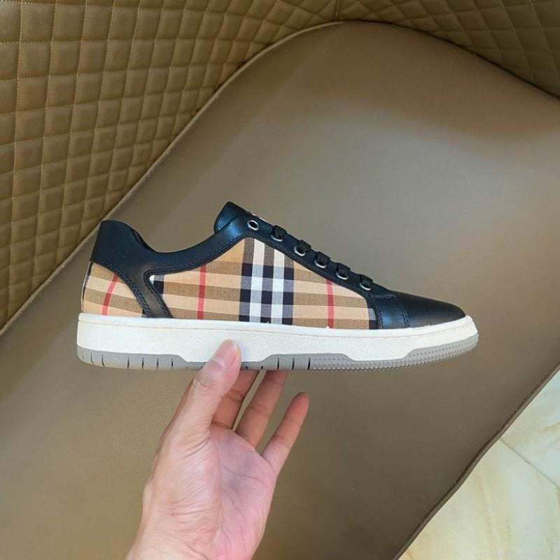 2022 Burberry Man low Cut 1216 Burberry sz38-44 1C n0923