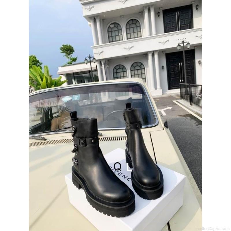 Givenchy short boots Woman Ts GIVENCHY 110402 sz35-40LL