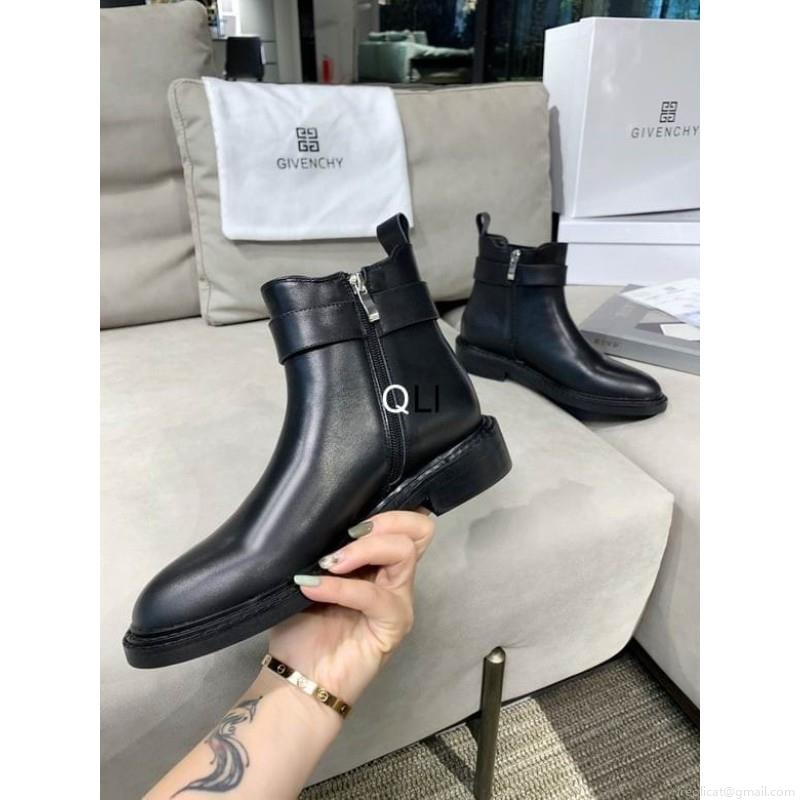 Givenchy short boots Woman Ts GIVENCHY 090704 sz35-40LL