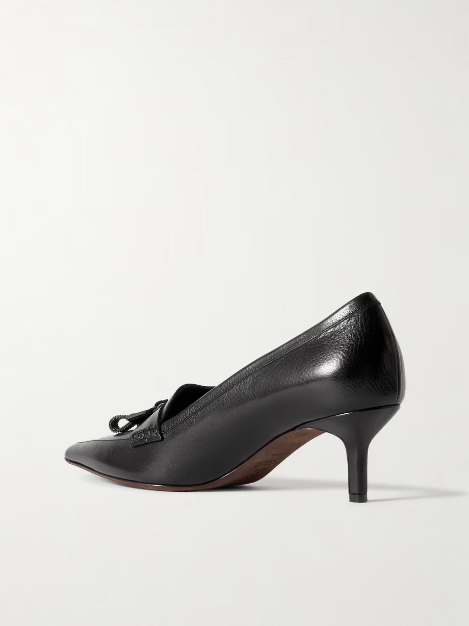 50 tasseled leather pumps