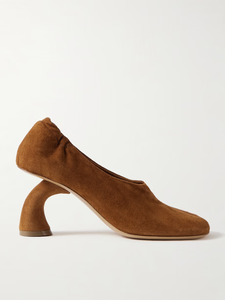 Suede pumps