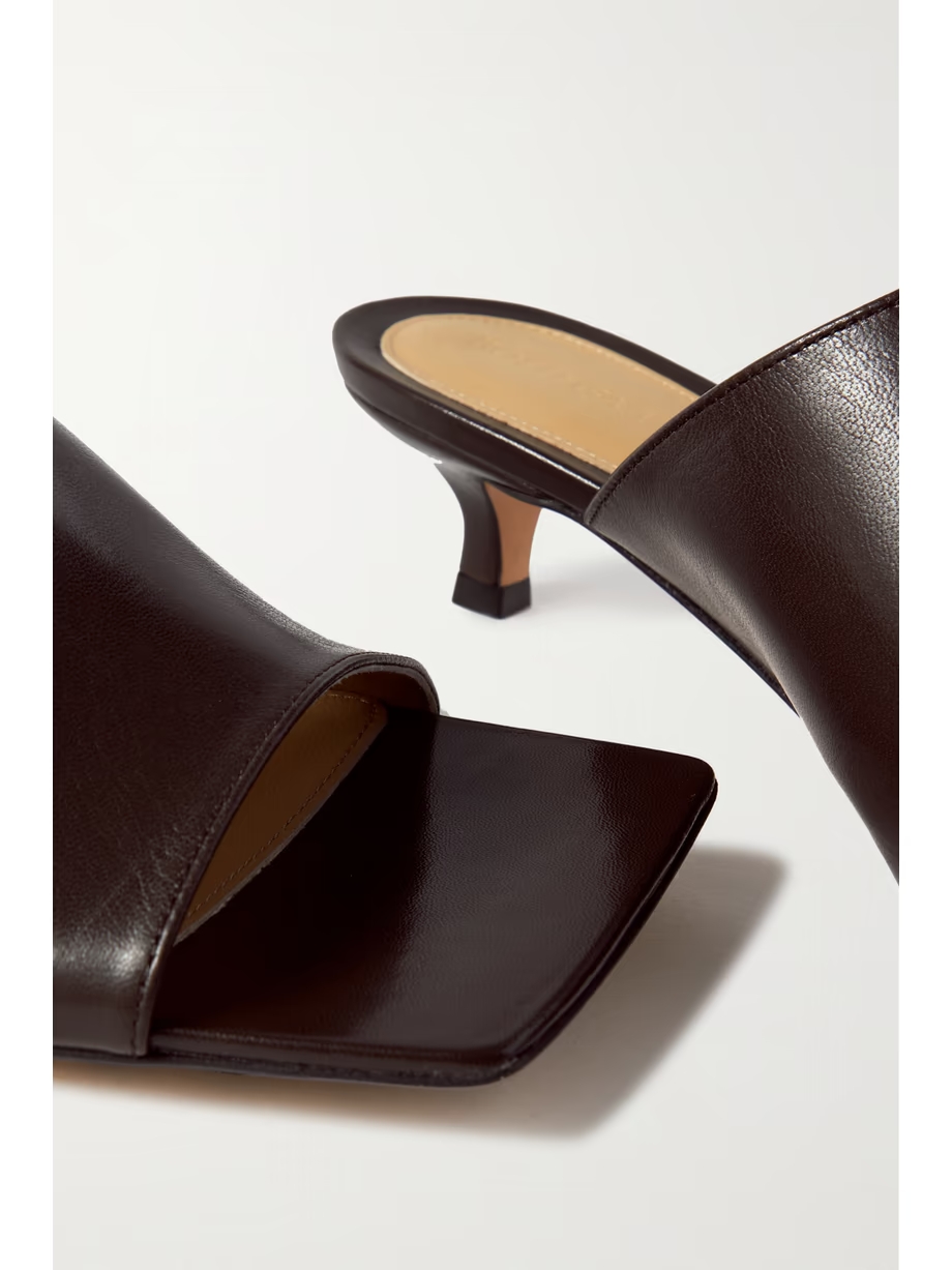 Leather mules