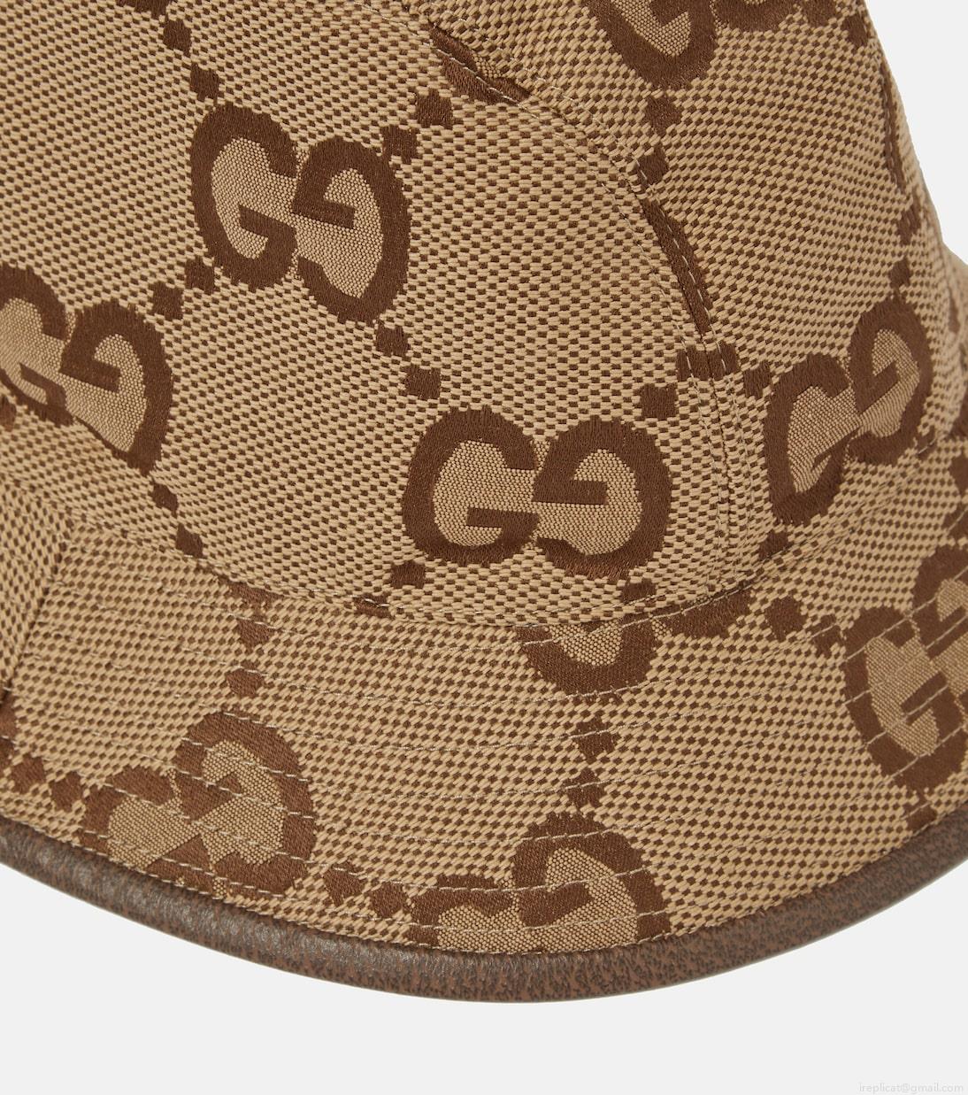 GucciGG Supreme canvas bucket hat