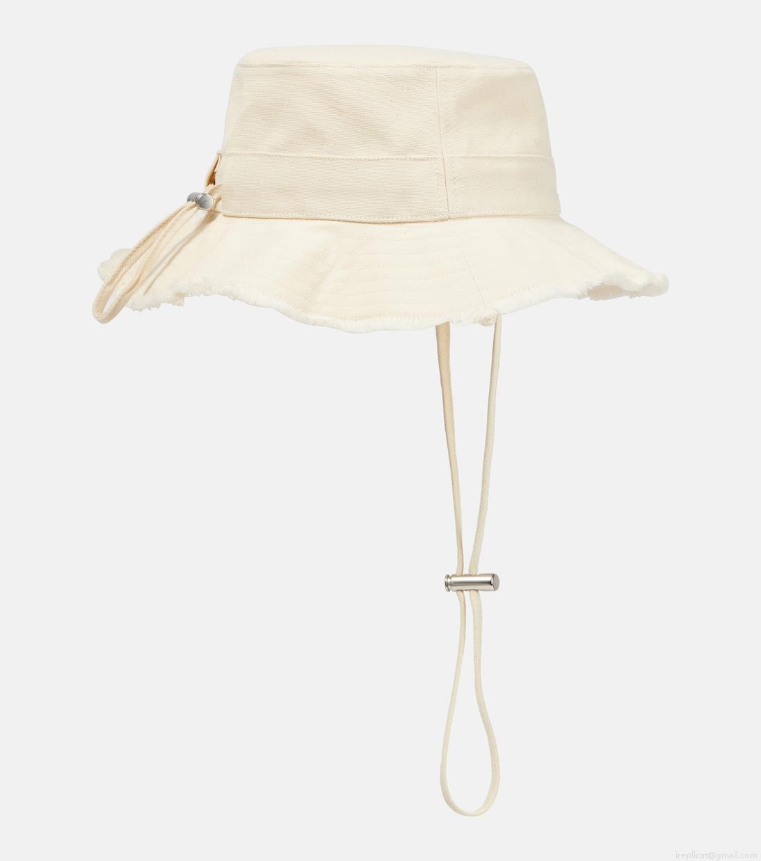 JacquemusLe Bob Artichaut bucket hat