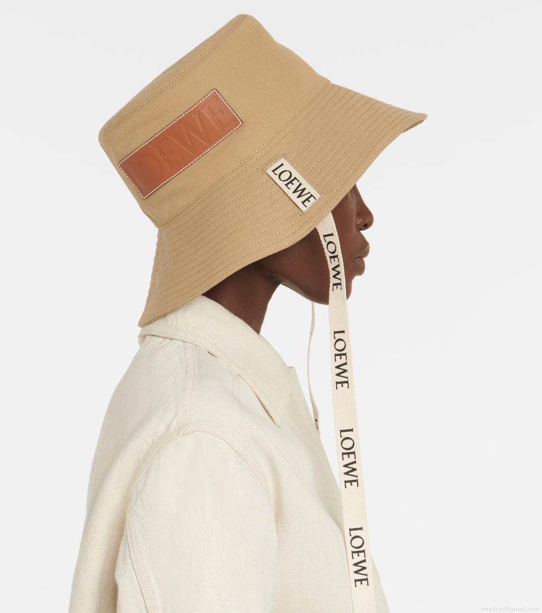 LoeweCanvas bucket hat