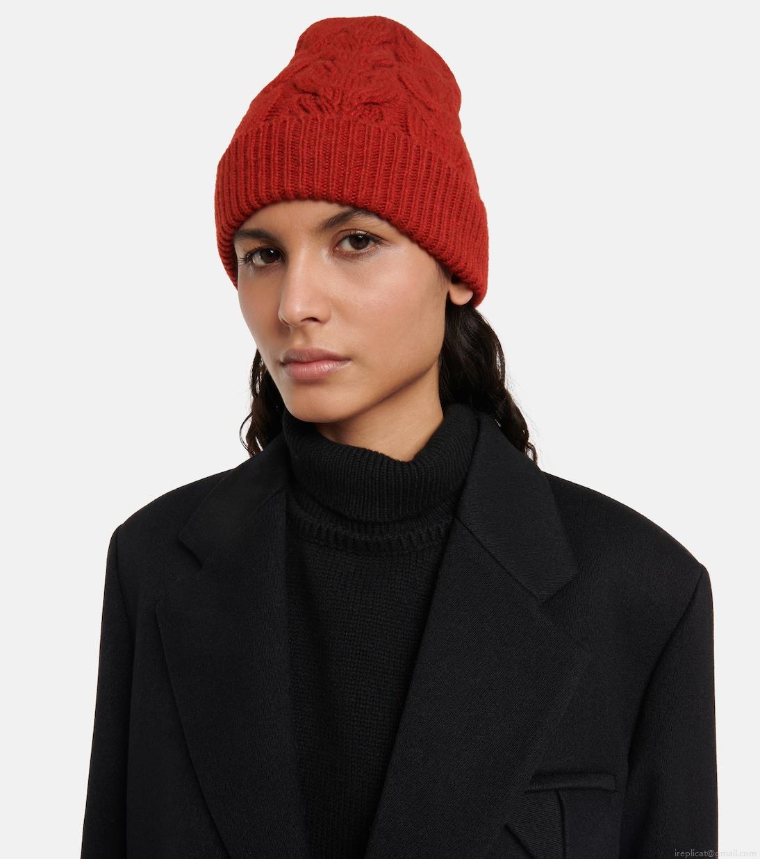 Loro PianaMonginevro cashmere beanie