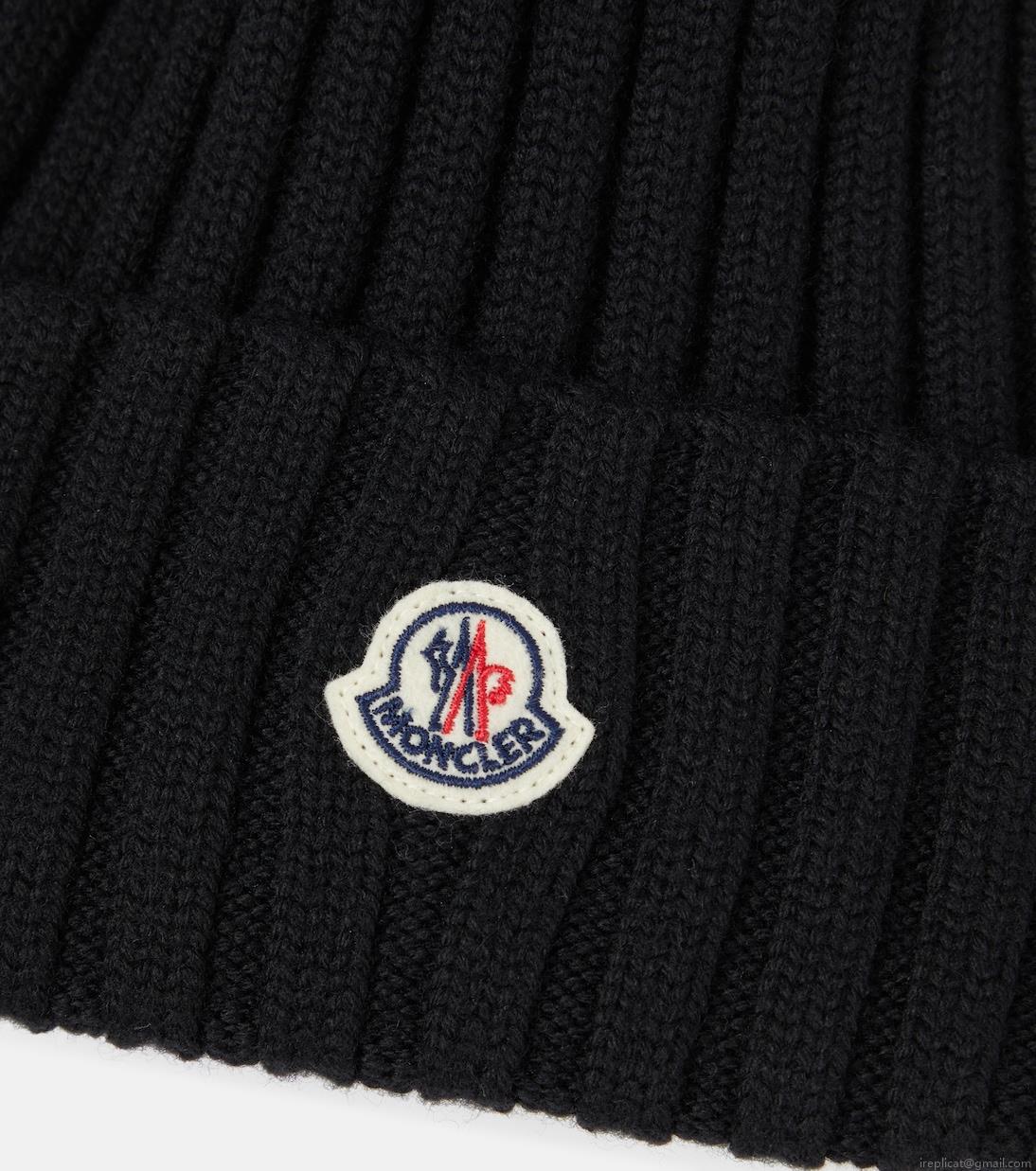 MonclerLogo faux fur-trimmed wool beanie