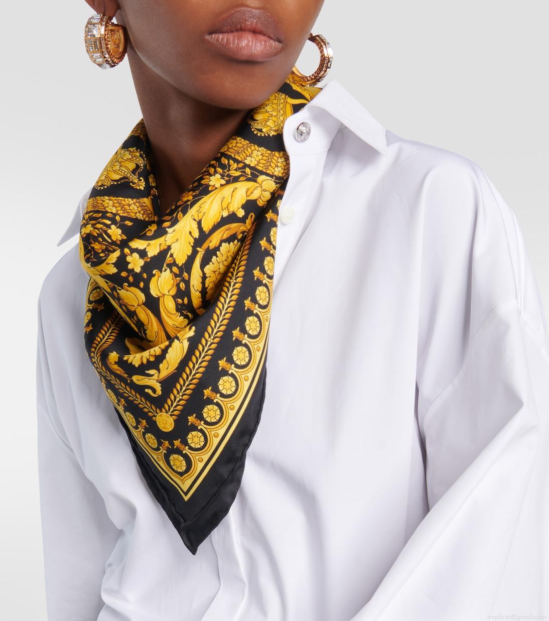 VersaceBarocco silk twill scarf