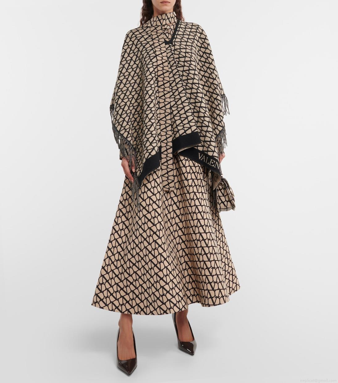 ValentinoToile Iconographe wool and cashmere poncho