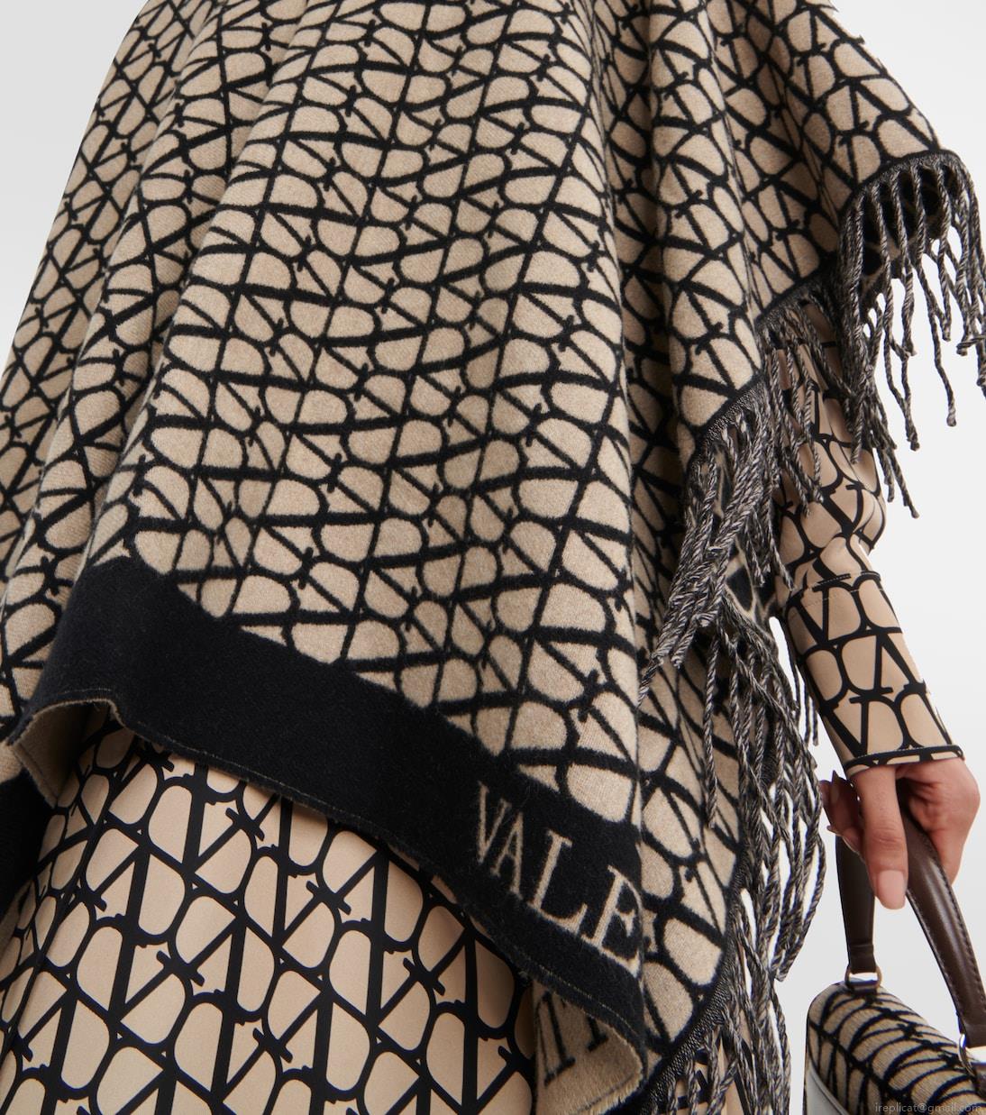 ValentinoToile Iconographe wool and cashmere poncho