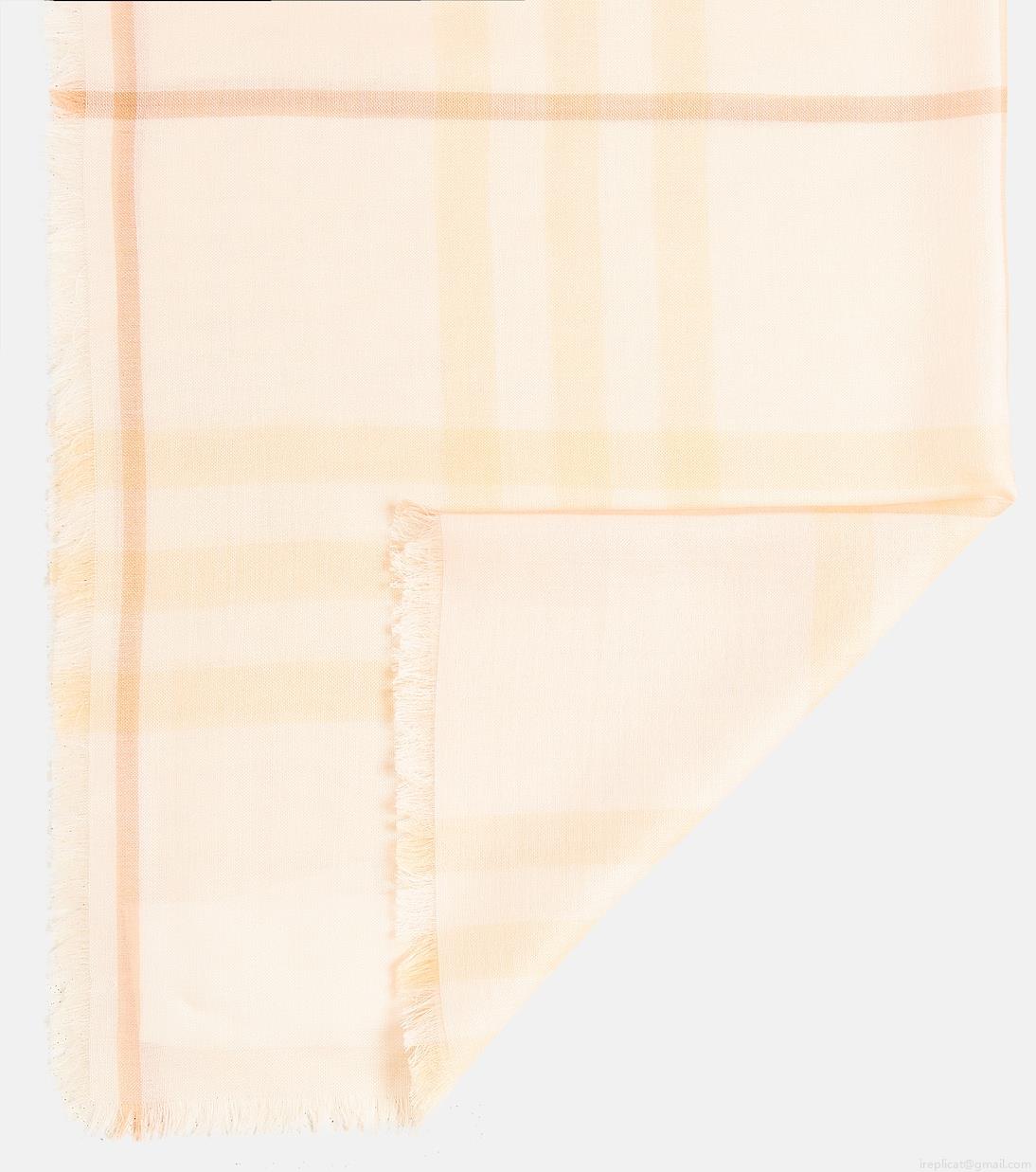 BurberryBurberry Check wool and silk scarf