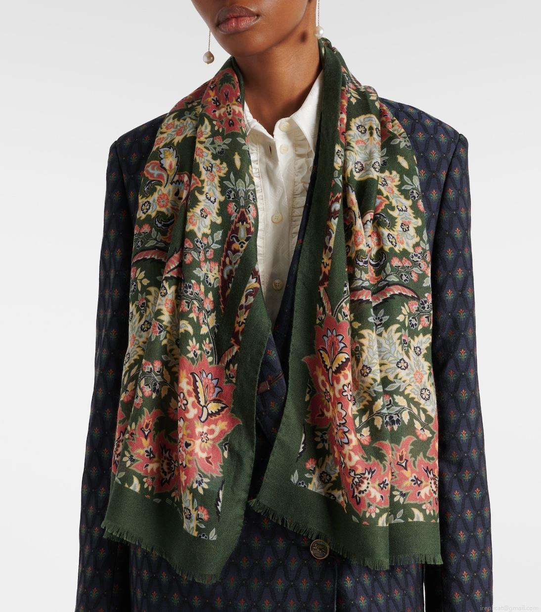 EtroPaisley wool, cashmere, and silk scarf