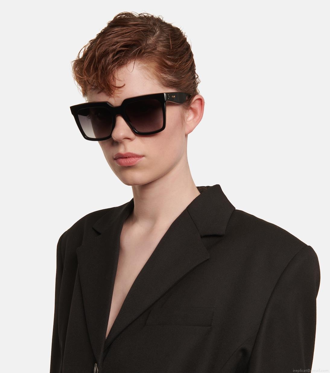 Celine EyewearRectangular sunglasses