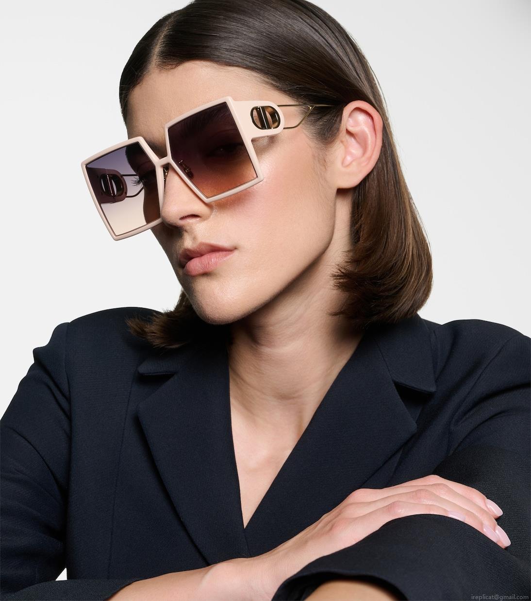 Dior Eyewear30Montaigne SU oversized sunglasses