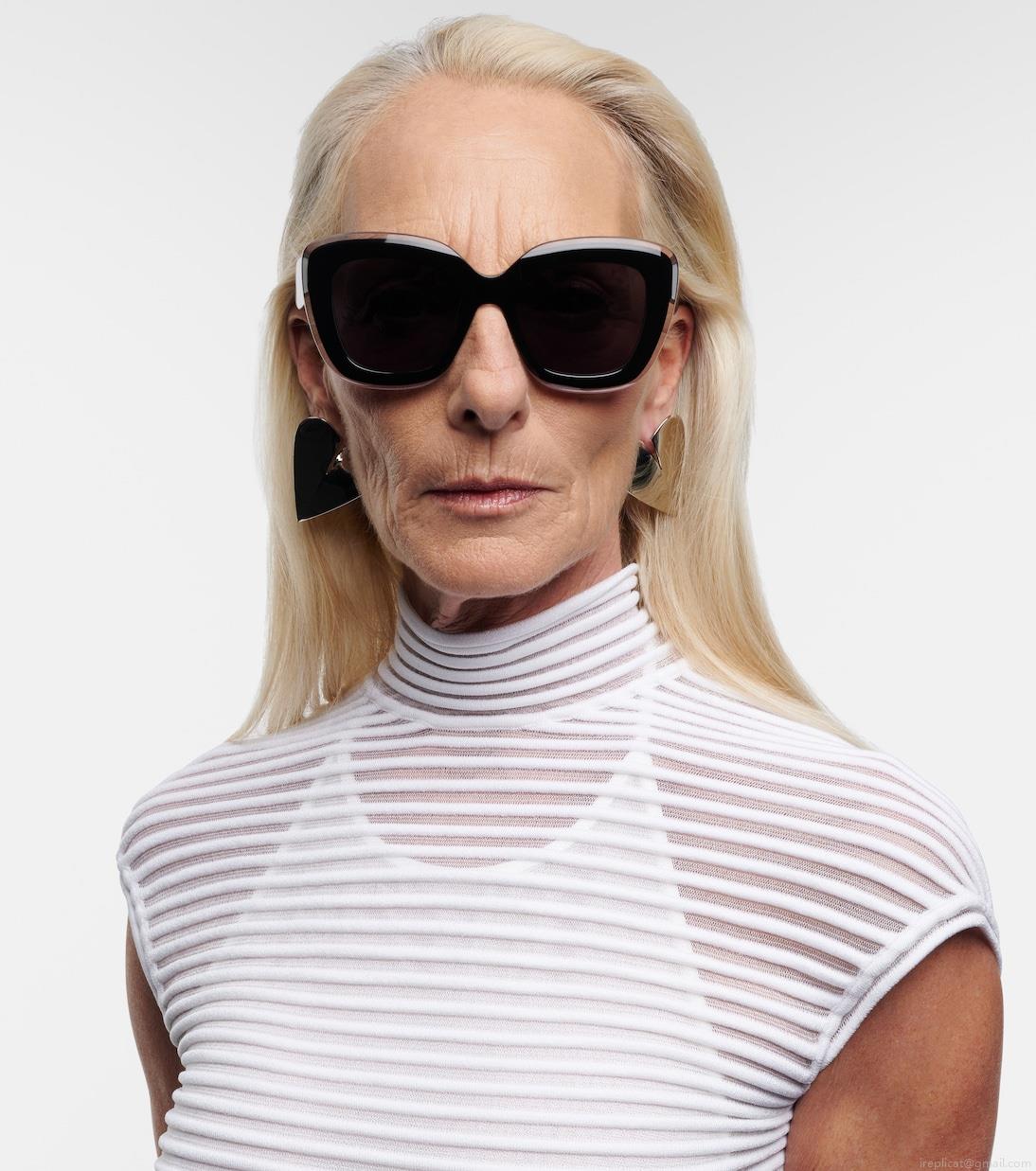 AlaïaLogo square sunglasses