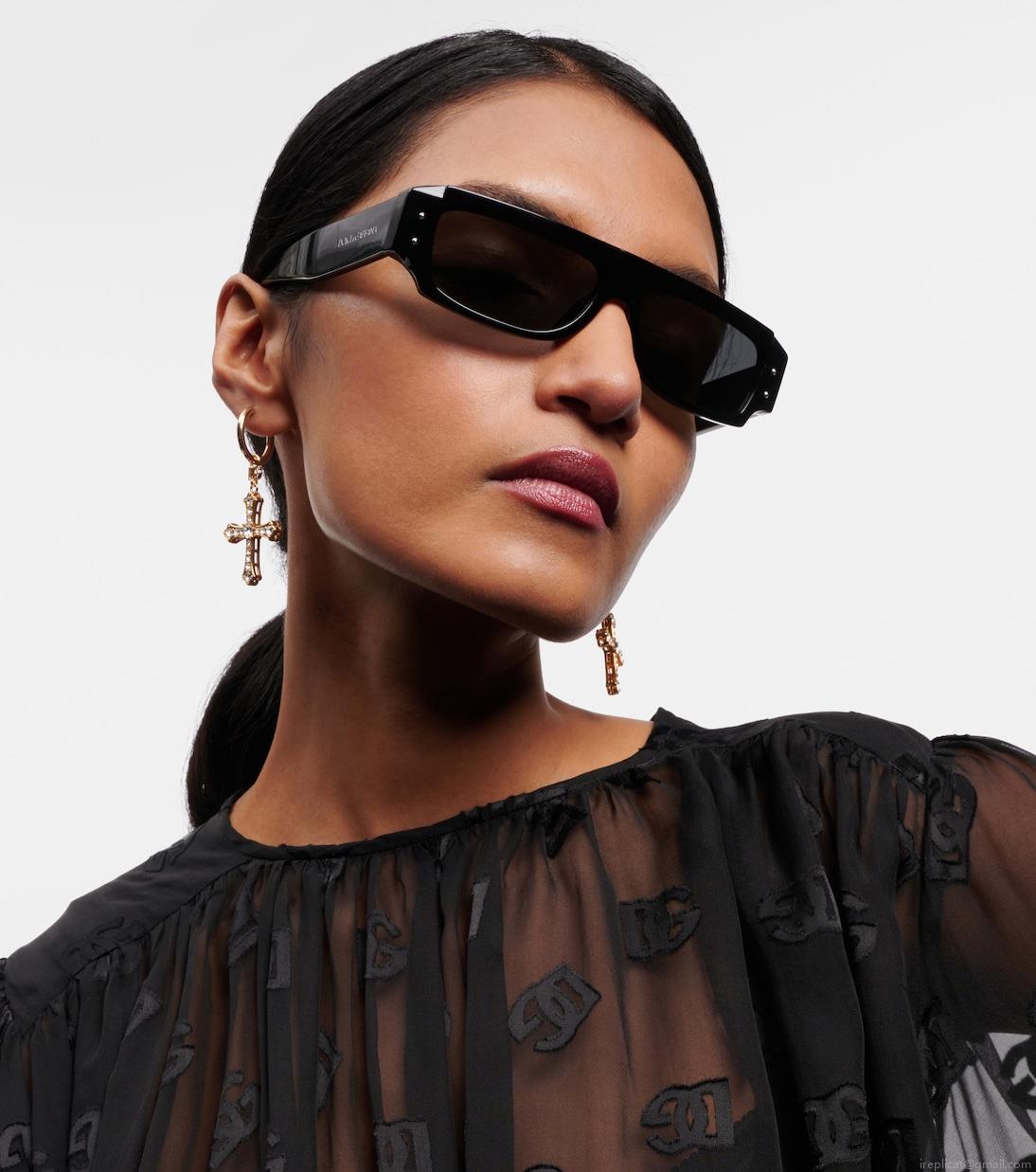 Dolce&GabbanaRectangular sunglasses